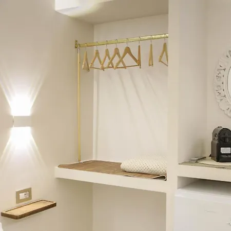 La Casa Di Nik * باري